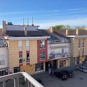  Apartman Noemi Apartman